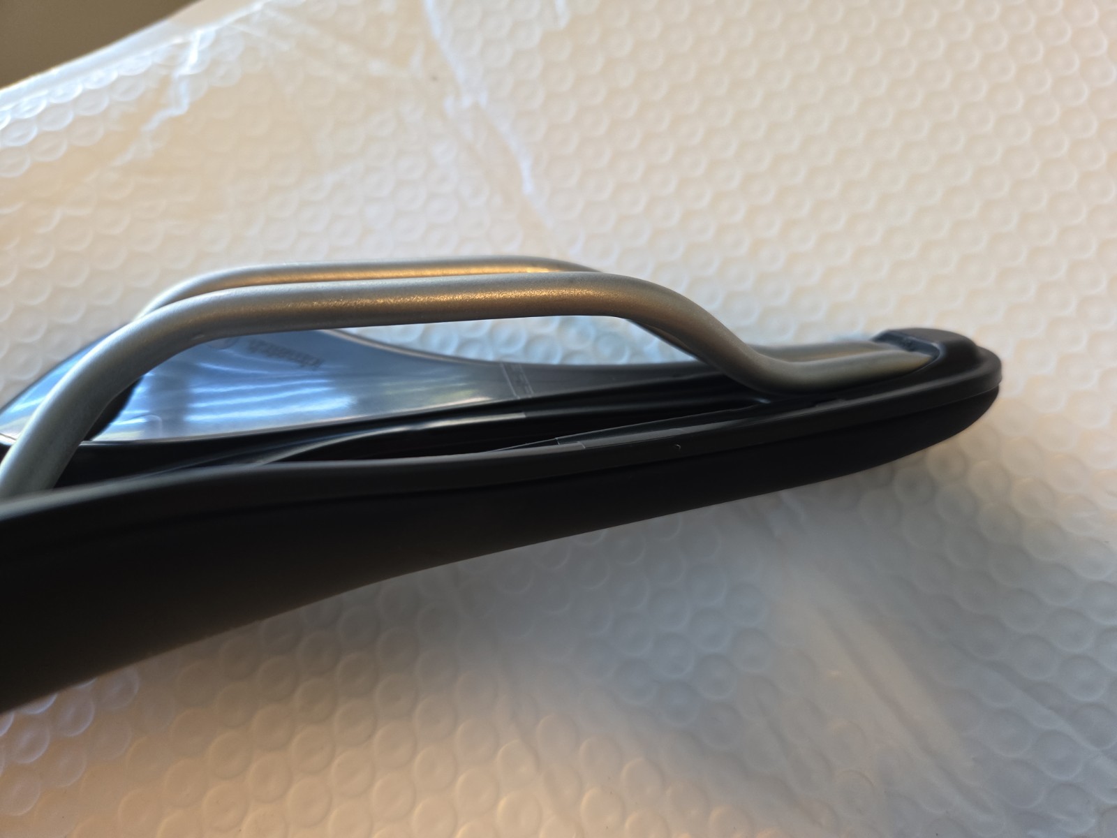 Selle Italia Novus Evo Boost Ti316 Superflow L3 145mm Saddle