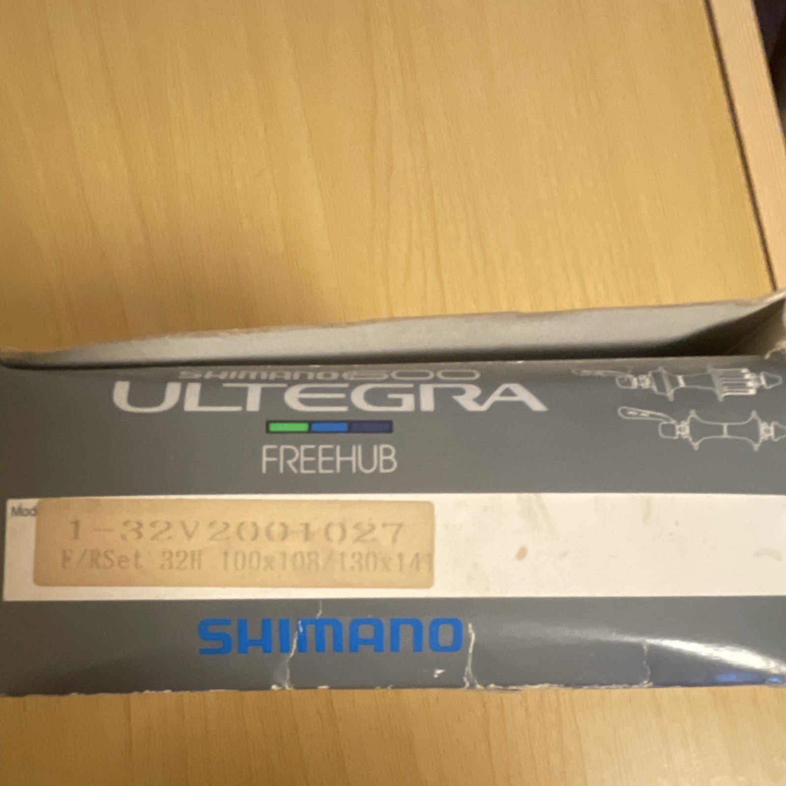 Shimano Ultegra 600 Road Bike Silver Aluminum Hubs Set w/ Quick Release Skewers