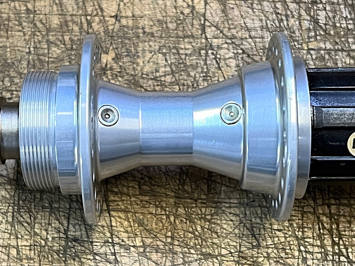 EDCO Competition made in Switzerland 140mm – 7 Speed Only – 40 Hole – MINT