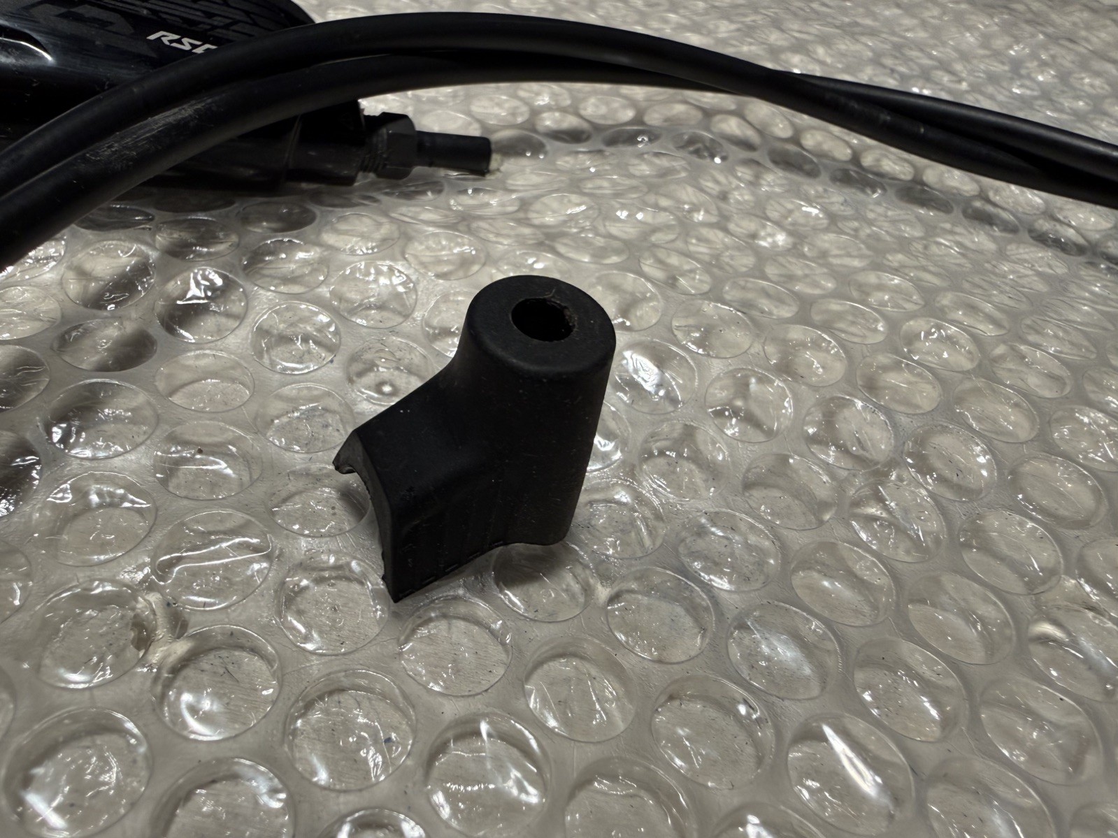 SRAM Code RSC Right Rear Brake & HS2 200mm Rotor, 1525mm usable Hose