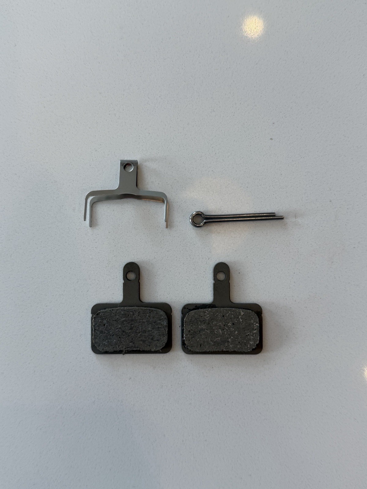 Shimano B05S-RX B-Type Disc Brake Pads Shape: Shimano B-Type Resin Pair EBPB05SR