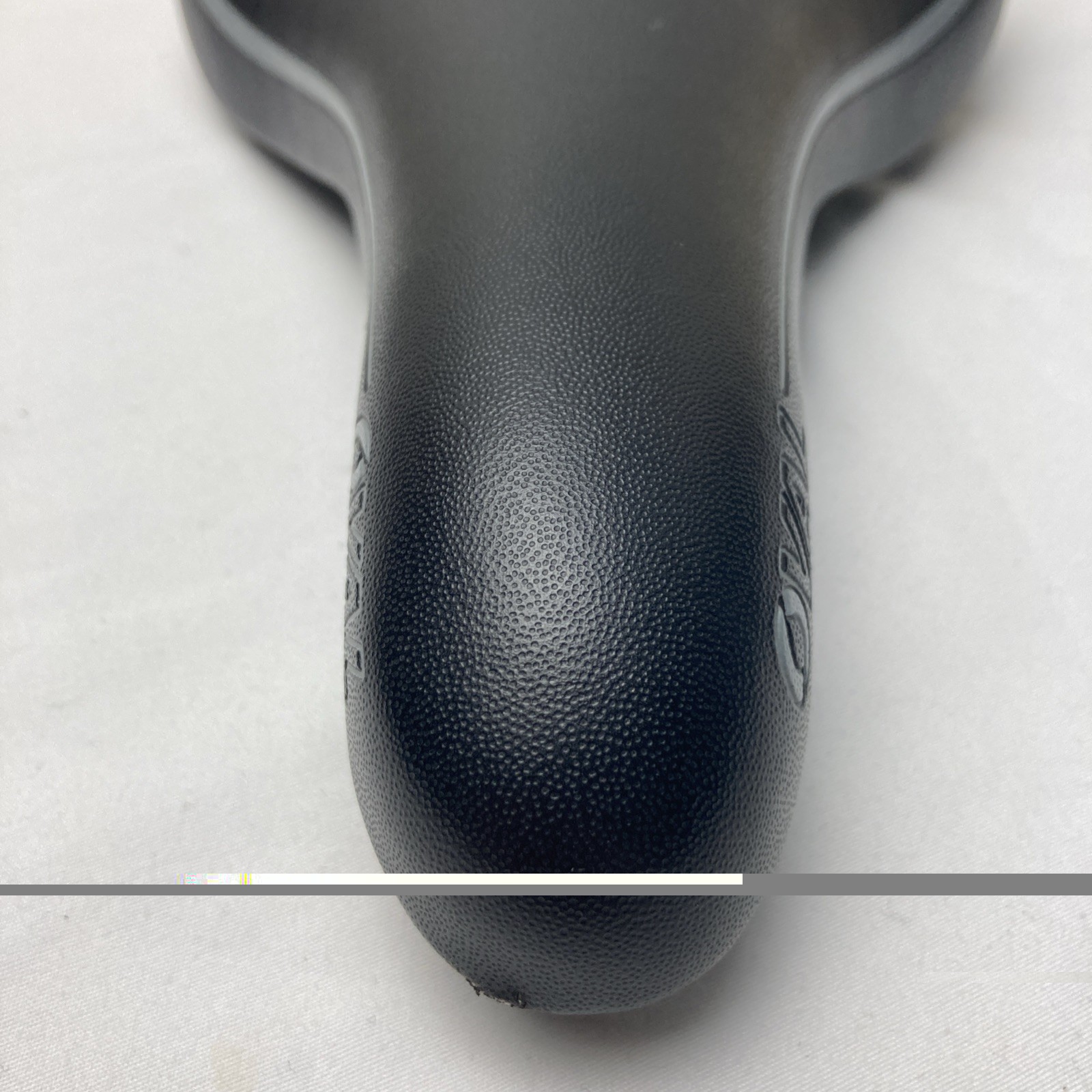 Oval Concepts Bike Saddle – Black with Gray Accents 7x7mm rail clamps