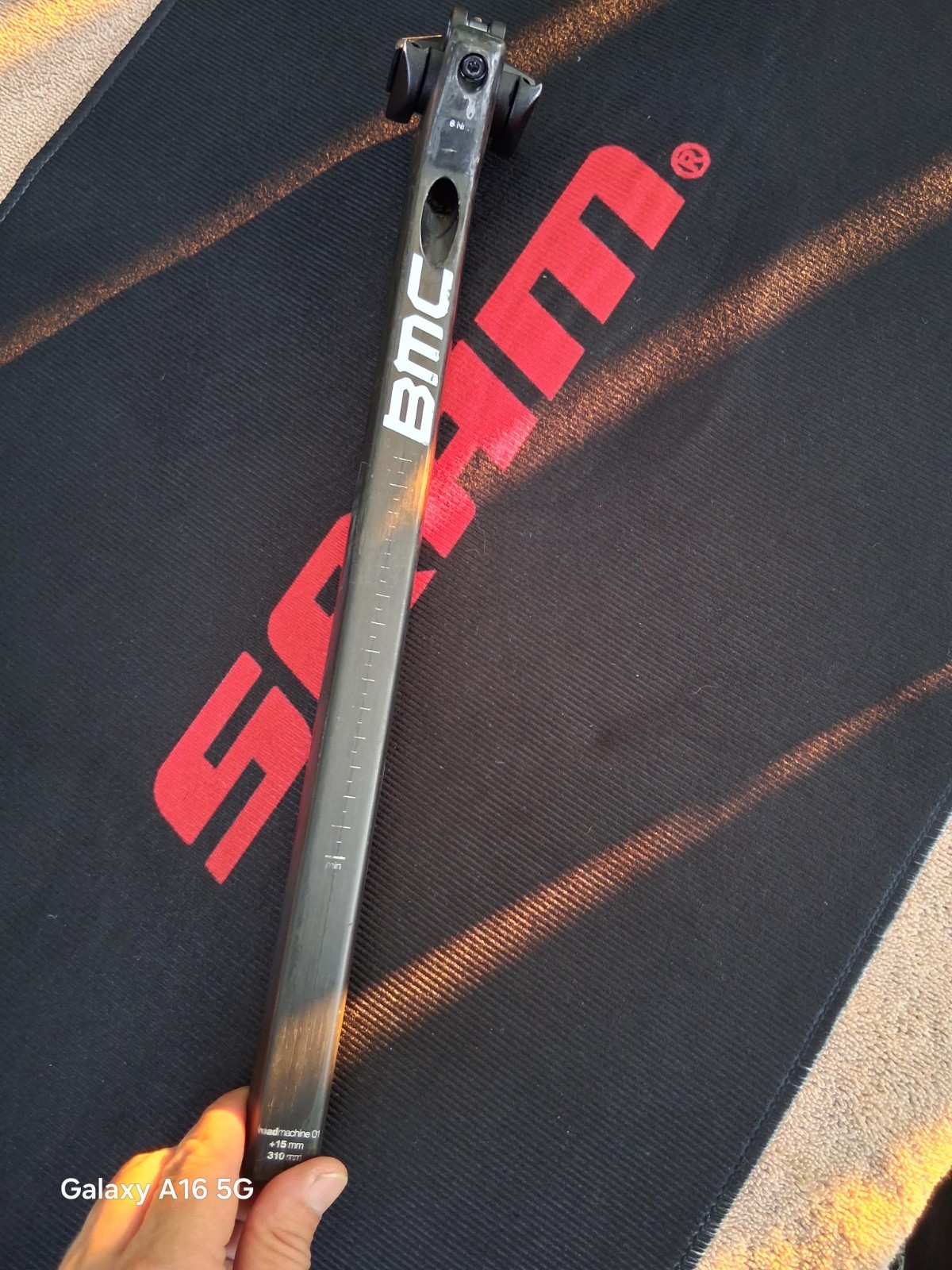 OEM BMC Teammachine 01 D-Shape Carbon Seatpost – 15mm Offset, Good Condition