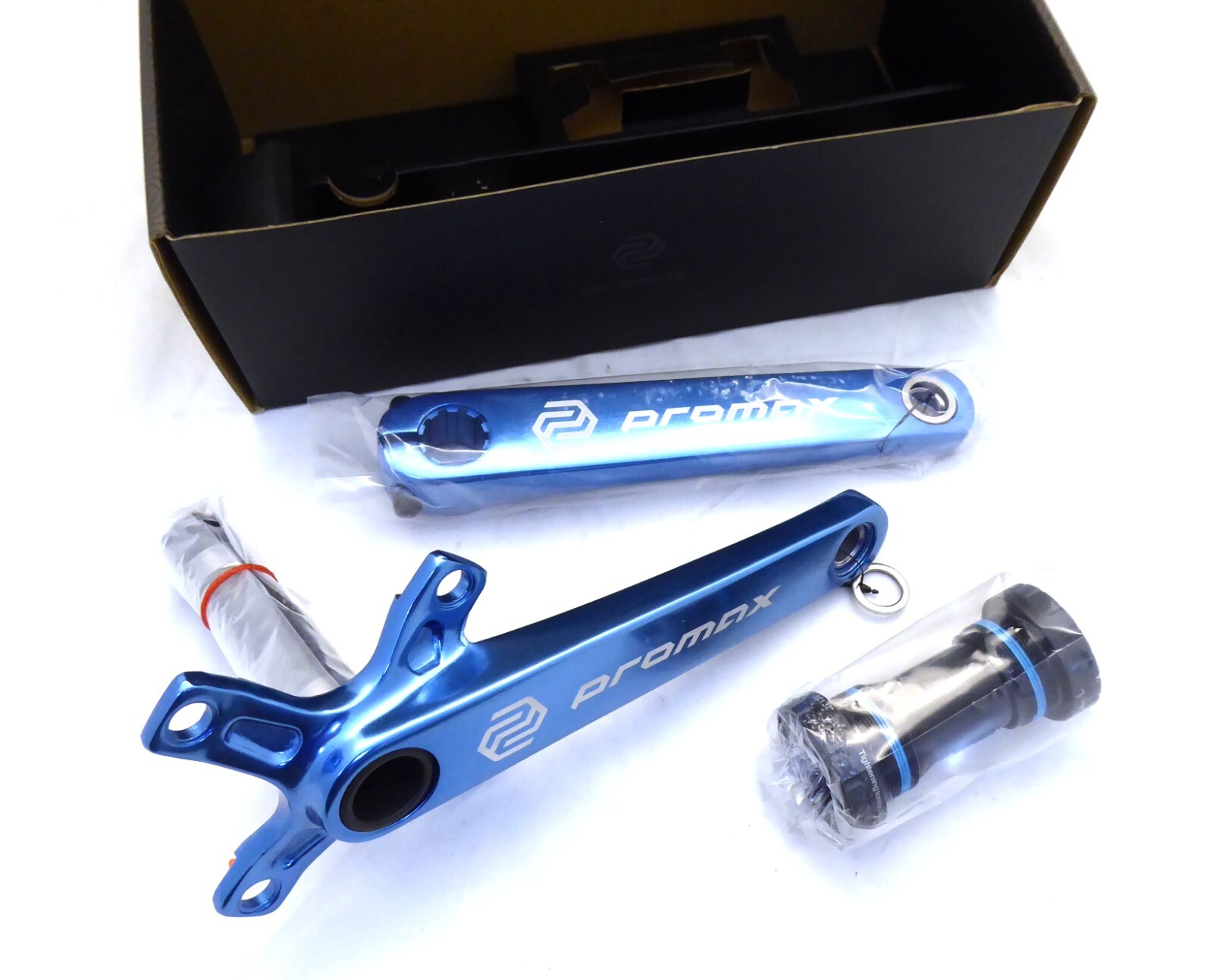 Promax CF-2 Crankset 170mm, 24mm Spindle, 2-Piece, 68mm English BB Includ, Blue