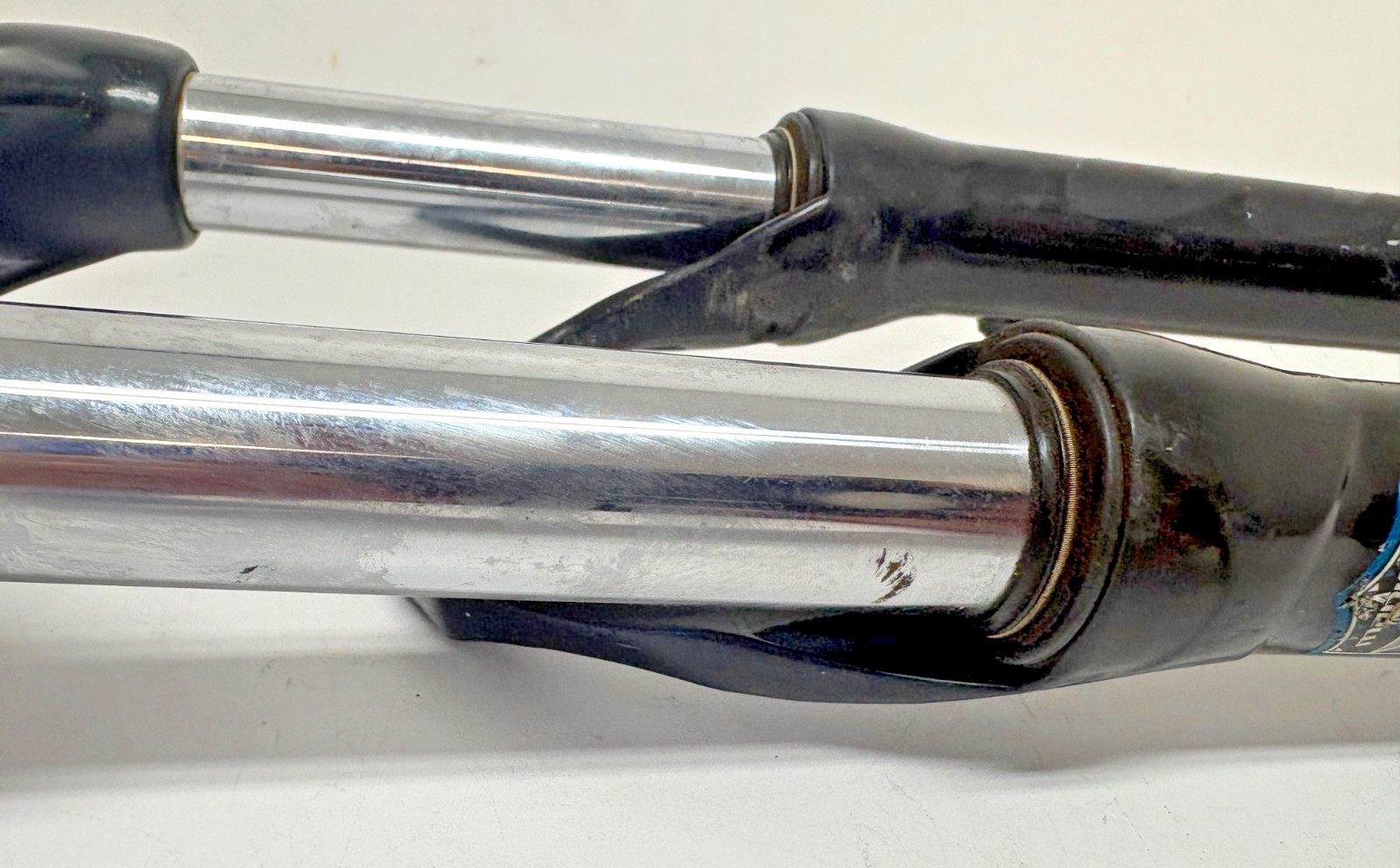Manitou Circus 26″ 15x100mm Thru Axle Disc Suspension Fork 190mm Tapered Steer