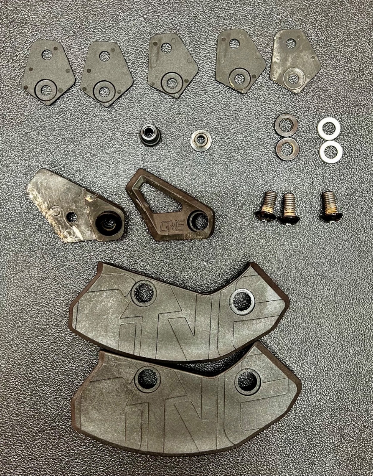 OneUp Components Bash Guard ISCG-05 – PARTS ONLY