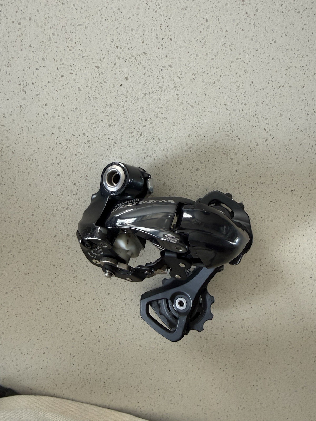 Shimano Ultegra RD-6870-SS Short Cage Di2 Rear Derailleur