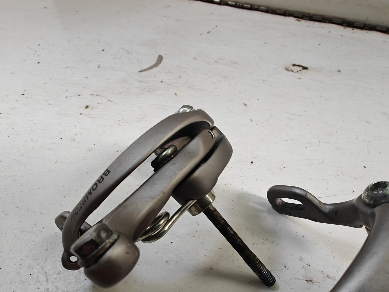 Brompton genuine caliper brake set pair gray front rear dual pivot OEM