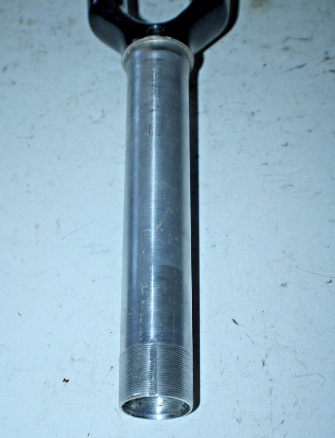 Vintage Trek Carbon 700c Racing Road Bike Blade Fork 1″ Threaded 160mm Ships USA
