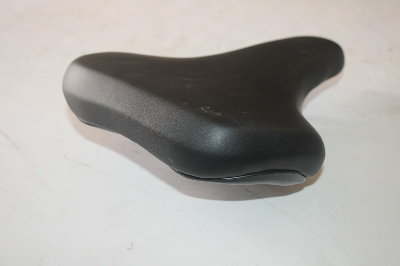 Velo City Hybrid Bike Saddle 265 / 195mm E Bike Ergo Black Comfort Hybrid MTB