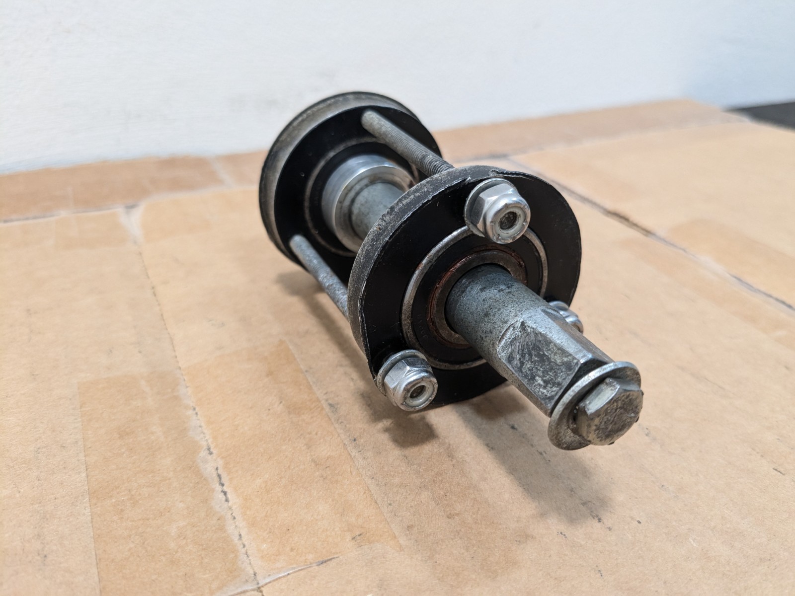Bullseye BallBracket bottom bracket black Original 1980s vintage BMX