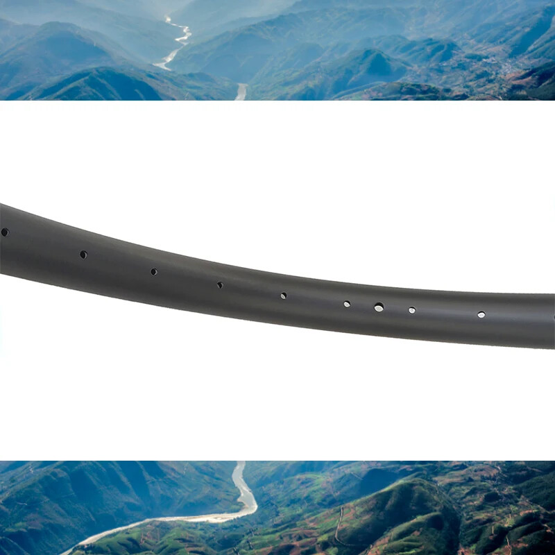 24er 520 MTB Carbon Rim 38mm Wide 25mm Deep Tubeless Clincher 24 28 32 Holes