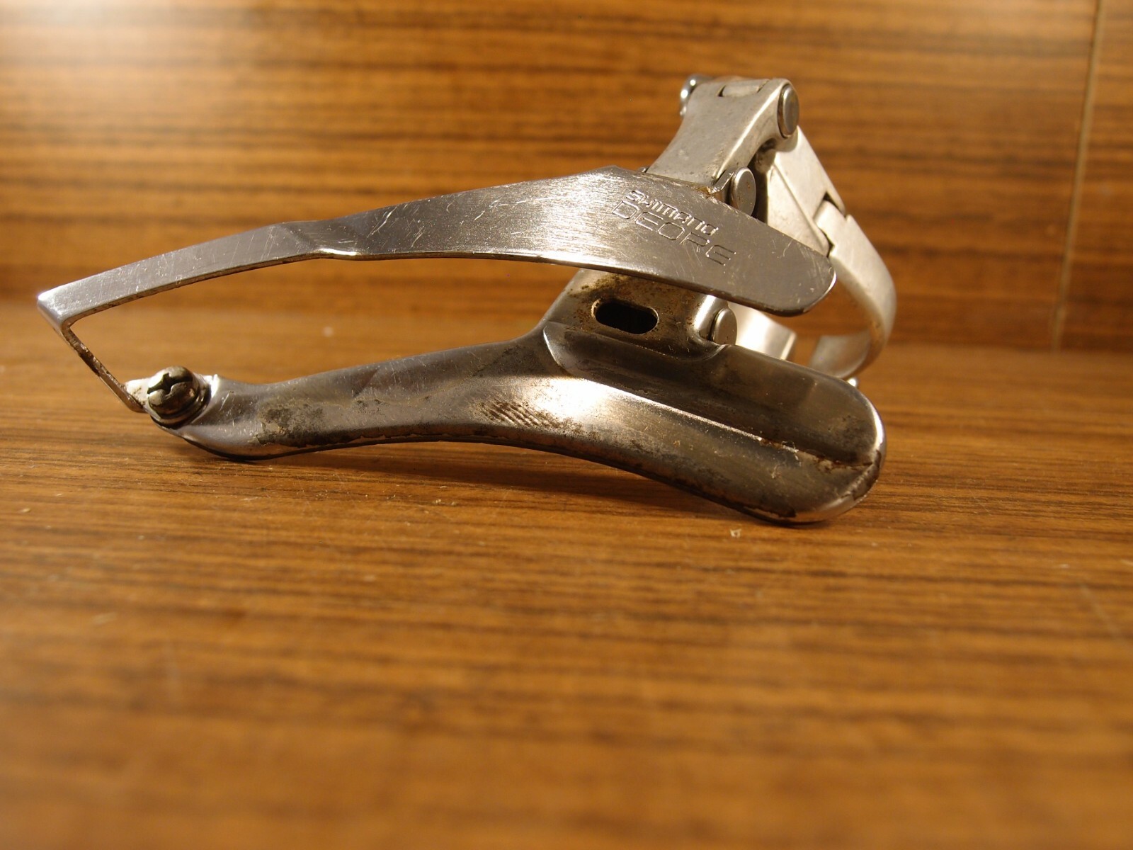 1987 MTB front derailleur Shimano Deore Alpine FD-MT60 VIA Japan bottom 28.6 mm