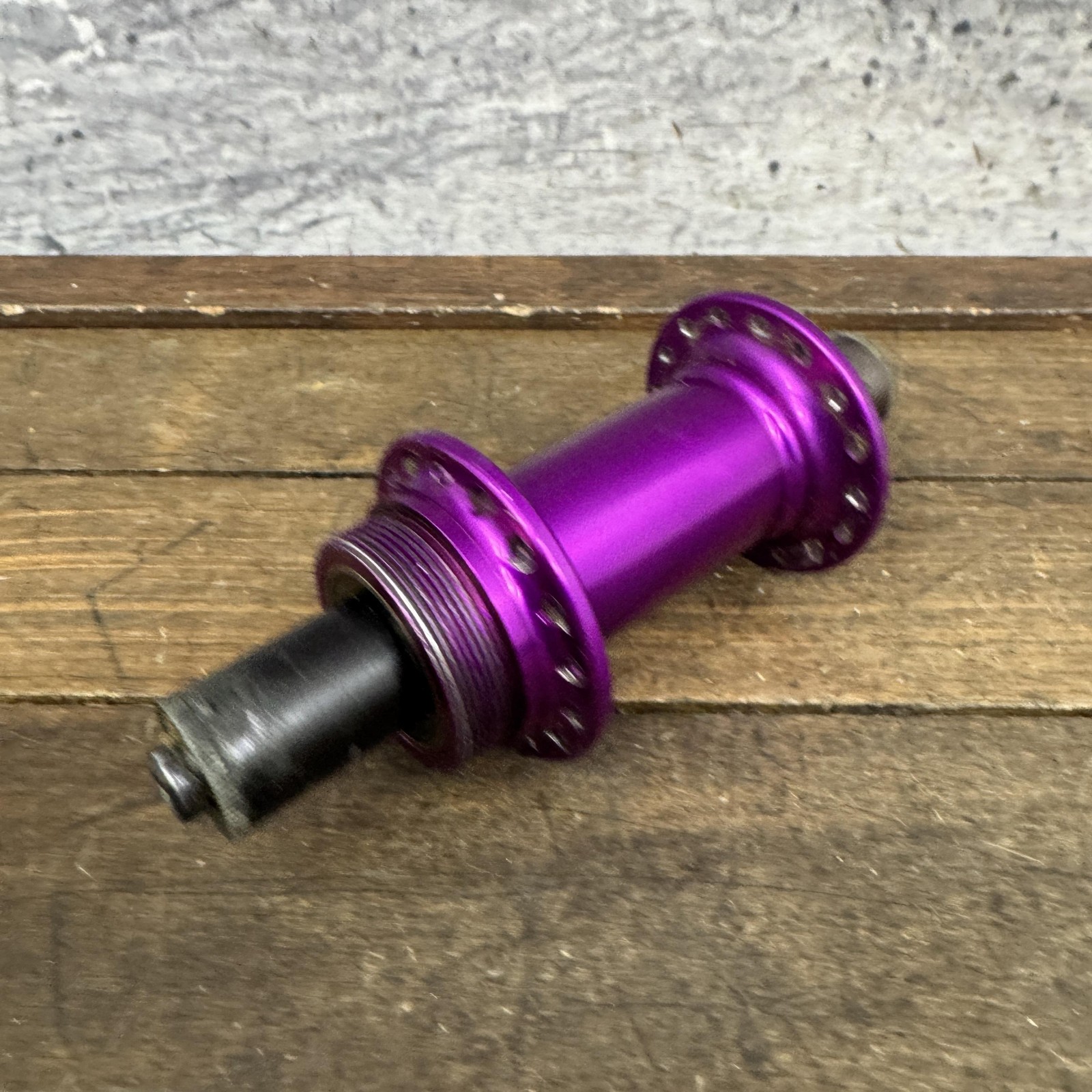 Vintage American Classic Rear Hub 32H Purple 90s MTB Bike Rim Brake 126mm FW