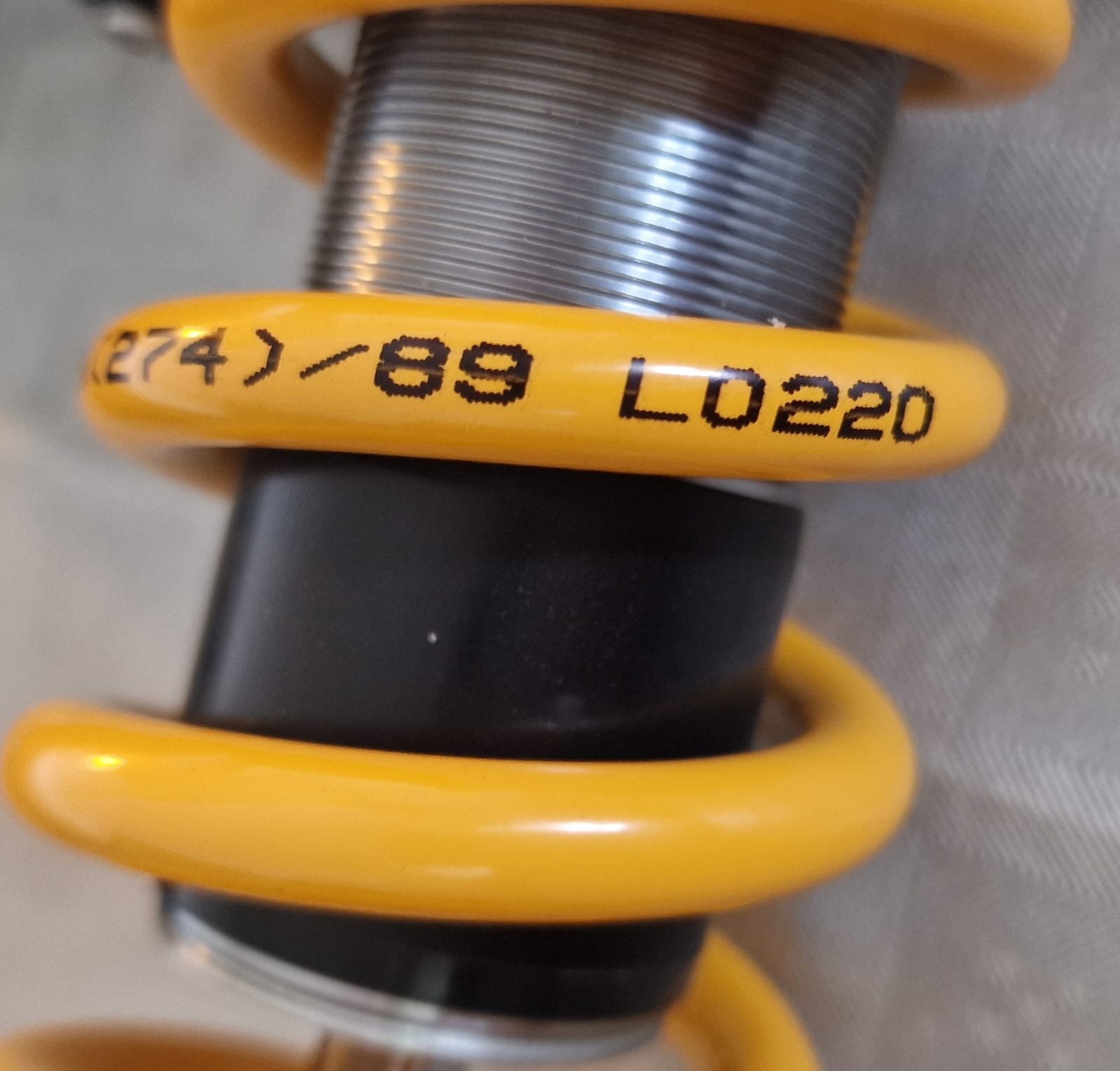 Ohlins TTX22M (267 x 89 mm) 10.5 x 3.5 inch Öhlins Measurement Drawing Attached