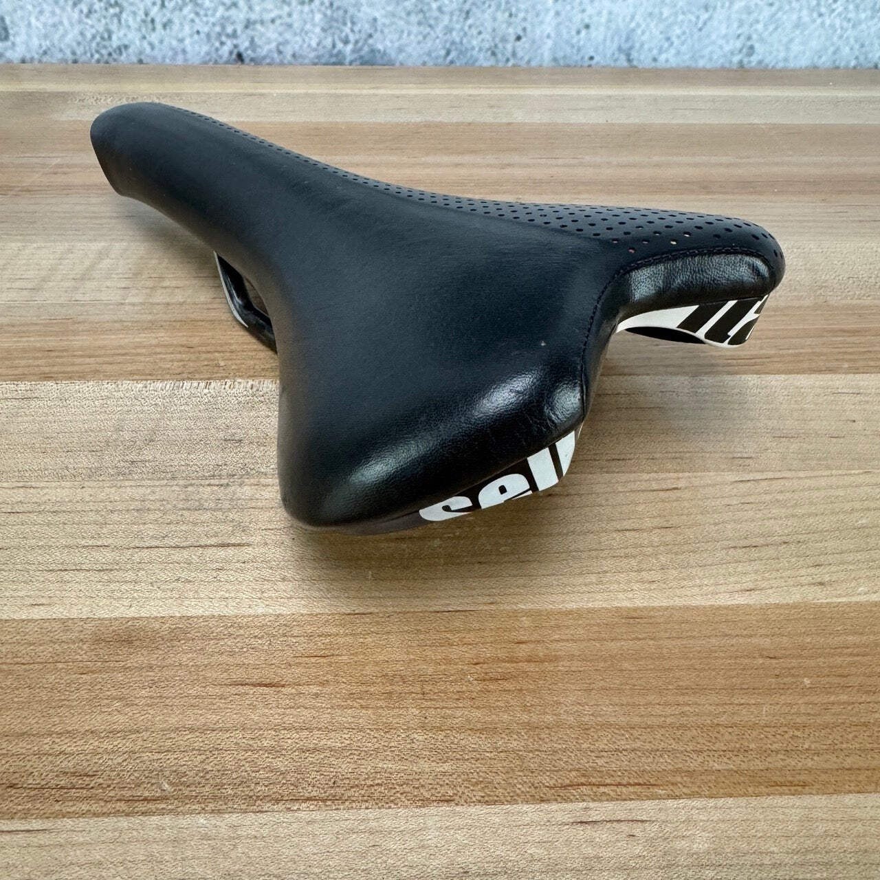 Selle Italia Turbomatic 7x9mm Carbon Rail Custom Cover by Busyman Saddle 271g