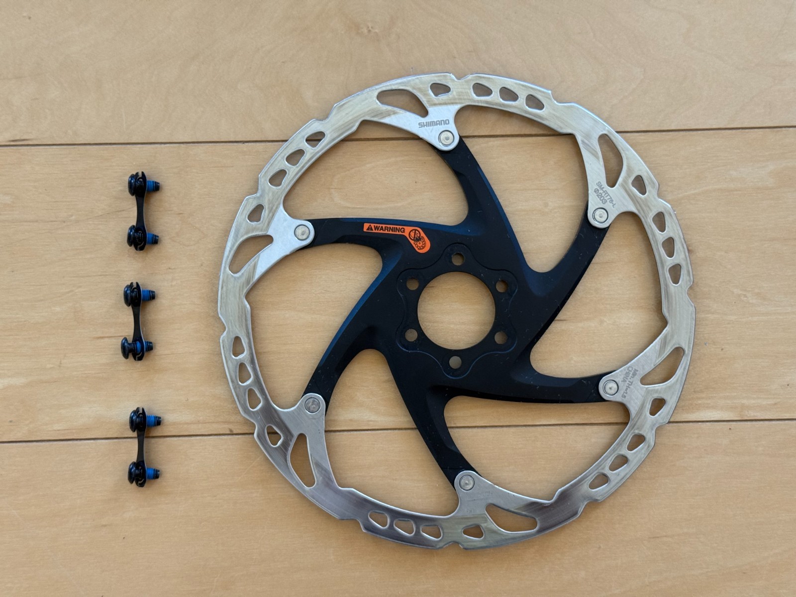 Shimano XT SM-RT76, 6 Bolt Brake Rotor – 203mm