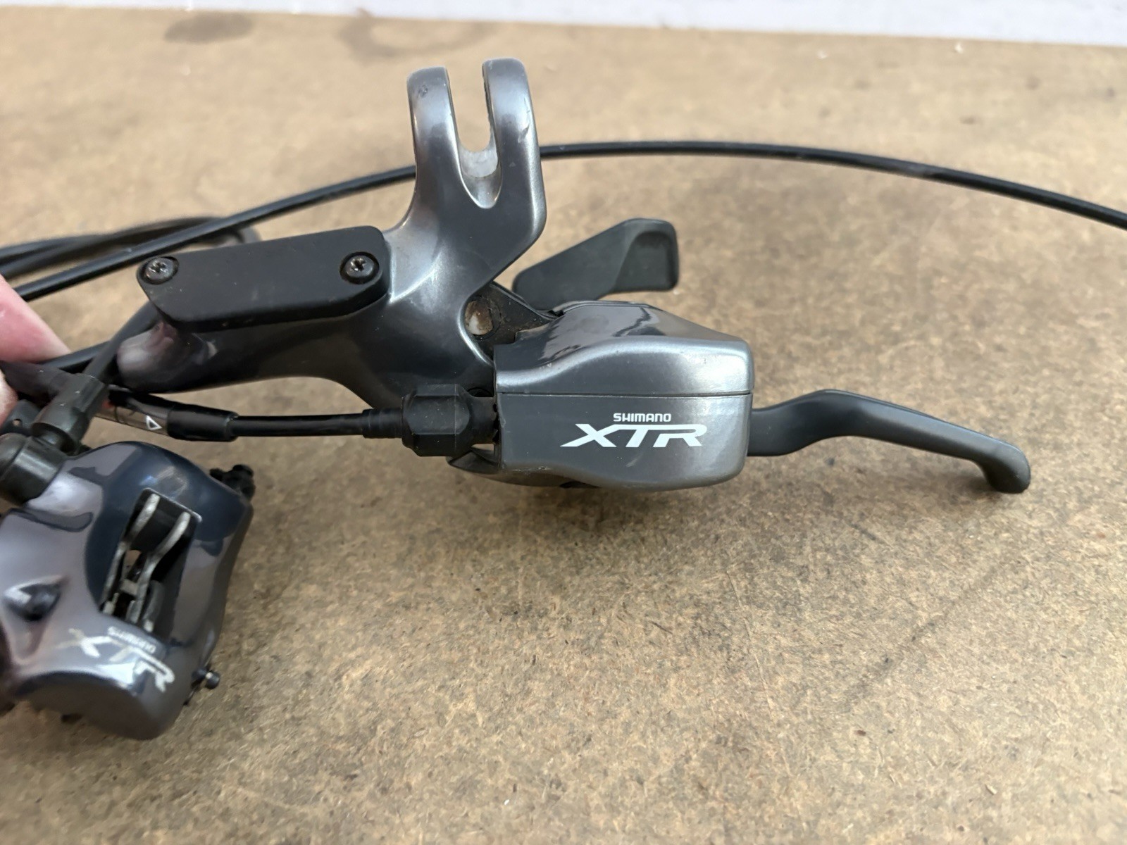 Shimano XTR ST-M965 Dual-Control Set Shift Brake Levers & Calipers Shifters