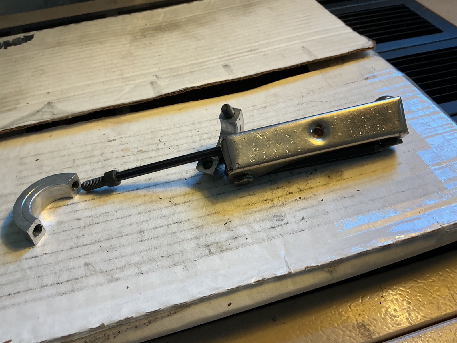 DK seat-clamp (removed from ‘85 Kuwahara Lightning) 25.4mm. Original bolts