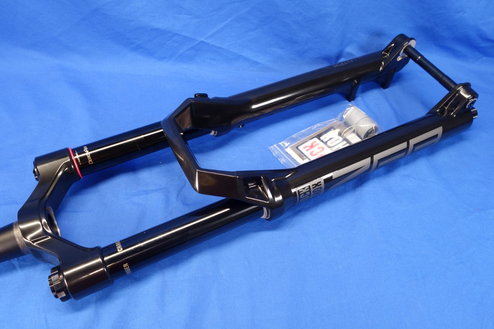 New RockShox ZEB Select+ 29″ MTB Fork, 170mm Travel, Boost, Charger 3.1 RC2