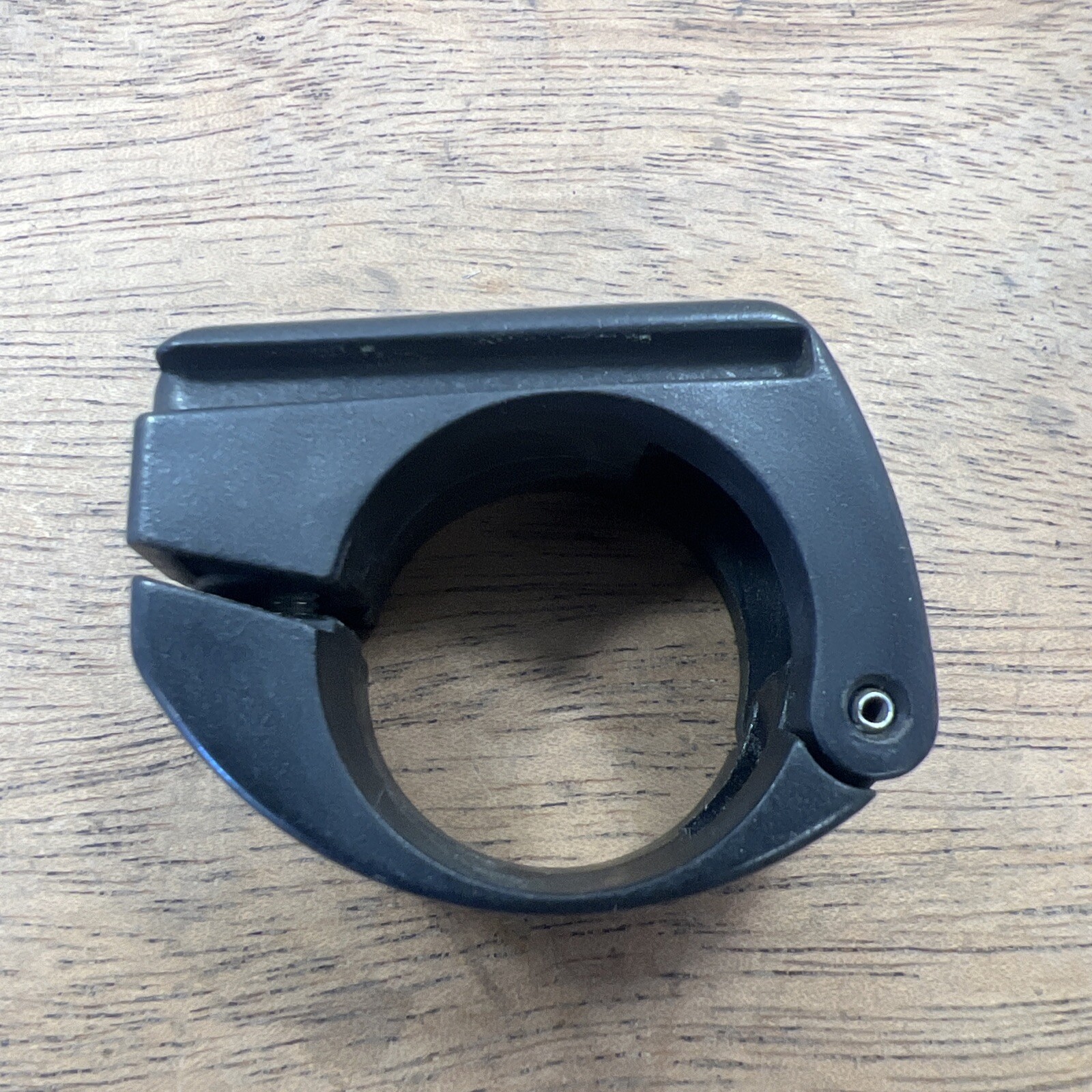 Cateye Model H-17 Mount for Bike Light