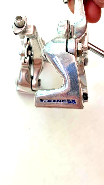 Vintage Shimano 600 AX Aero brakes – lightly used – Complete and EXCELLENT !