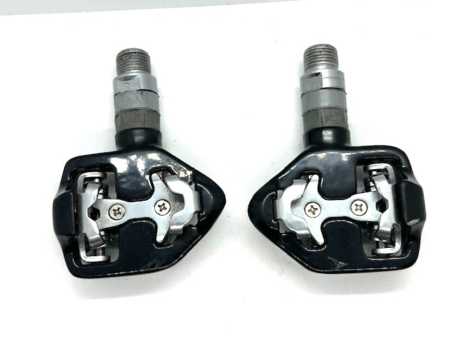 Wellgo RC-713 Black Clipless Pedals PAIR 9/16 + Cleats and Hardware Road Gravel