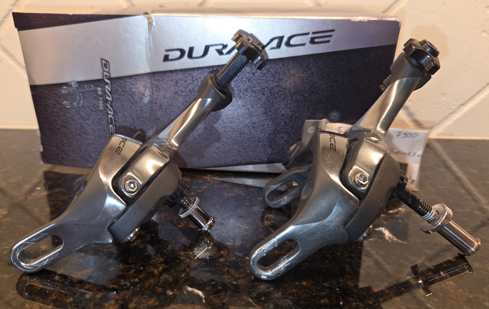 Shimano Dura-Ace BR-7900 Dual Pivot Road Bike Rim Brake Caliper Set