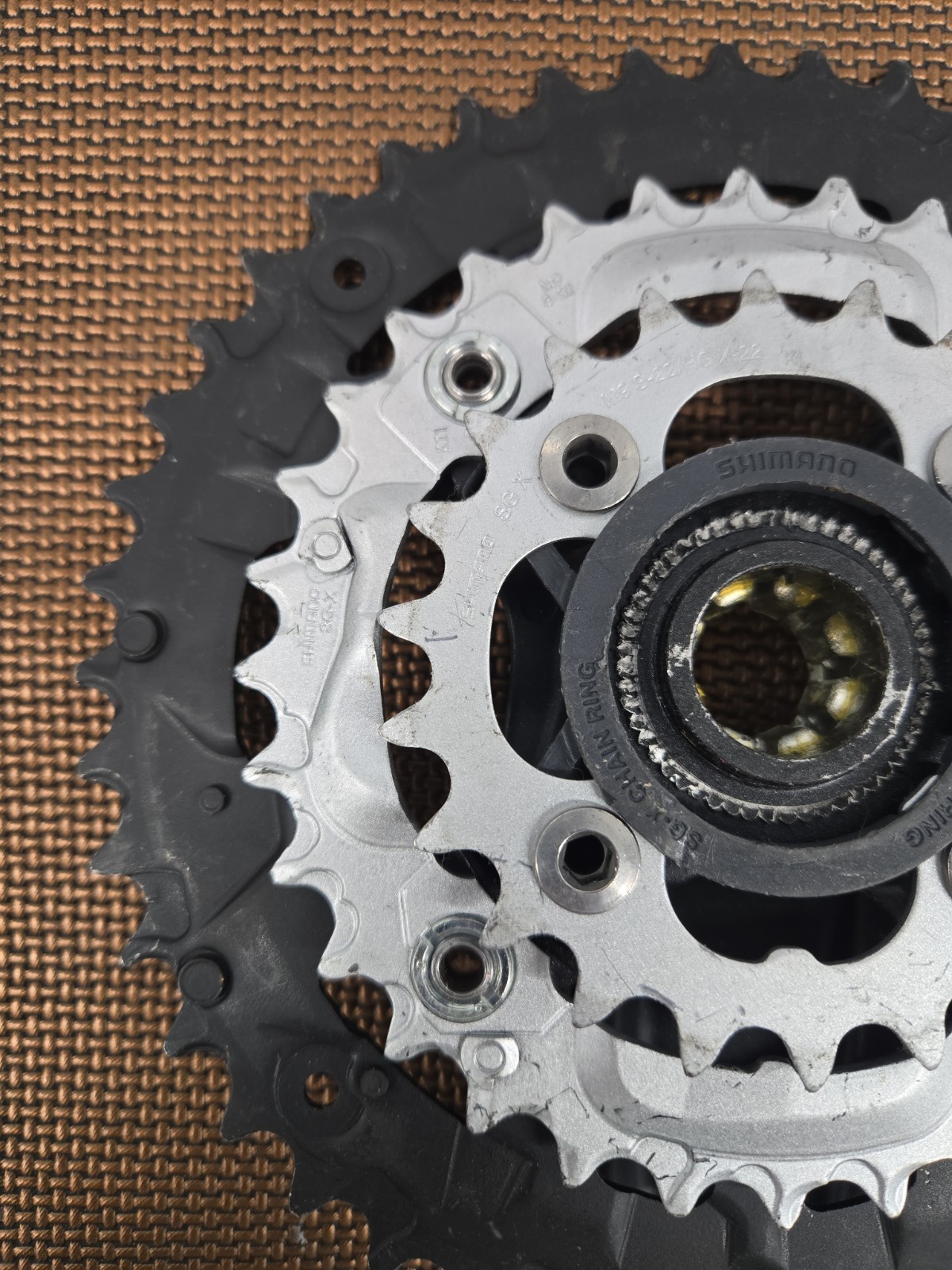 Shimano FC-M430 Crankset 175mm, 44/32/22, 9 Speed, Octalink