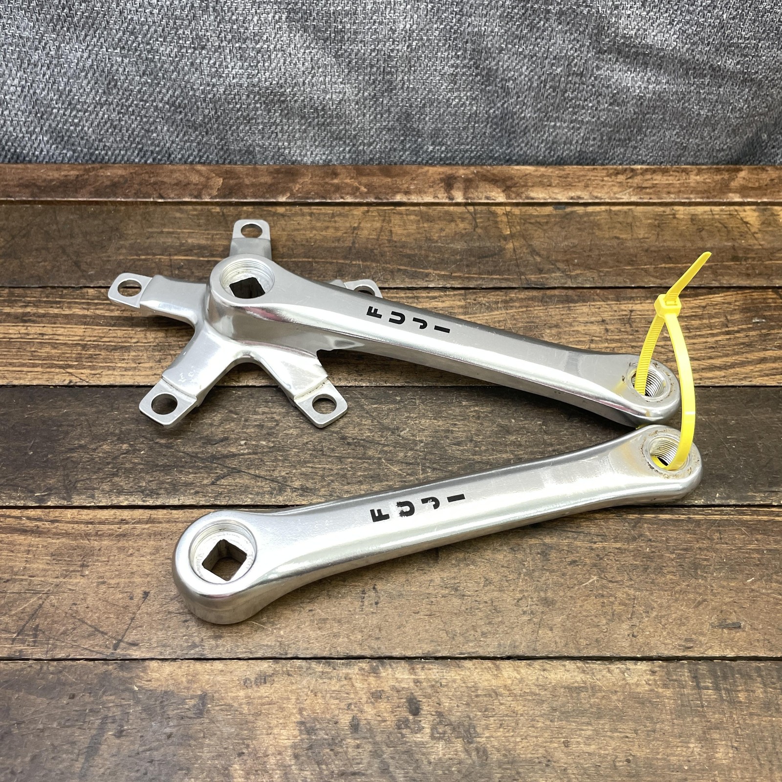 Vintage Fuji Crankset 170mm 110 BCD Sugino GT 80s Bike Silver Japan