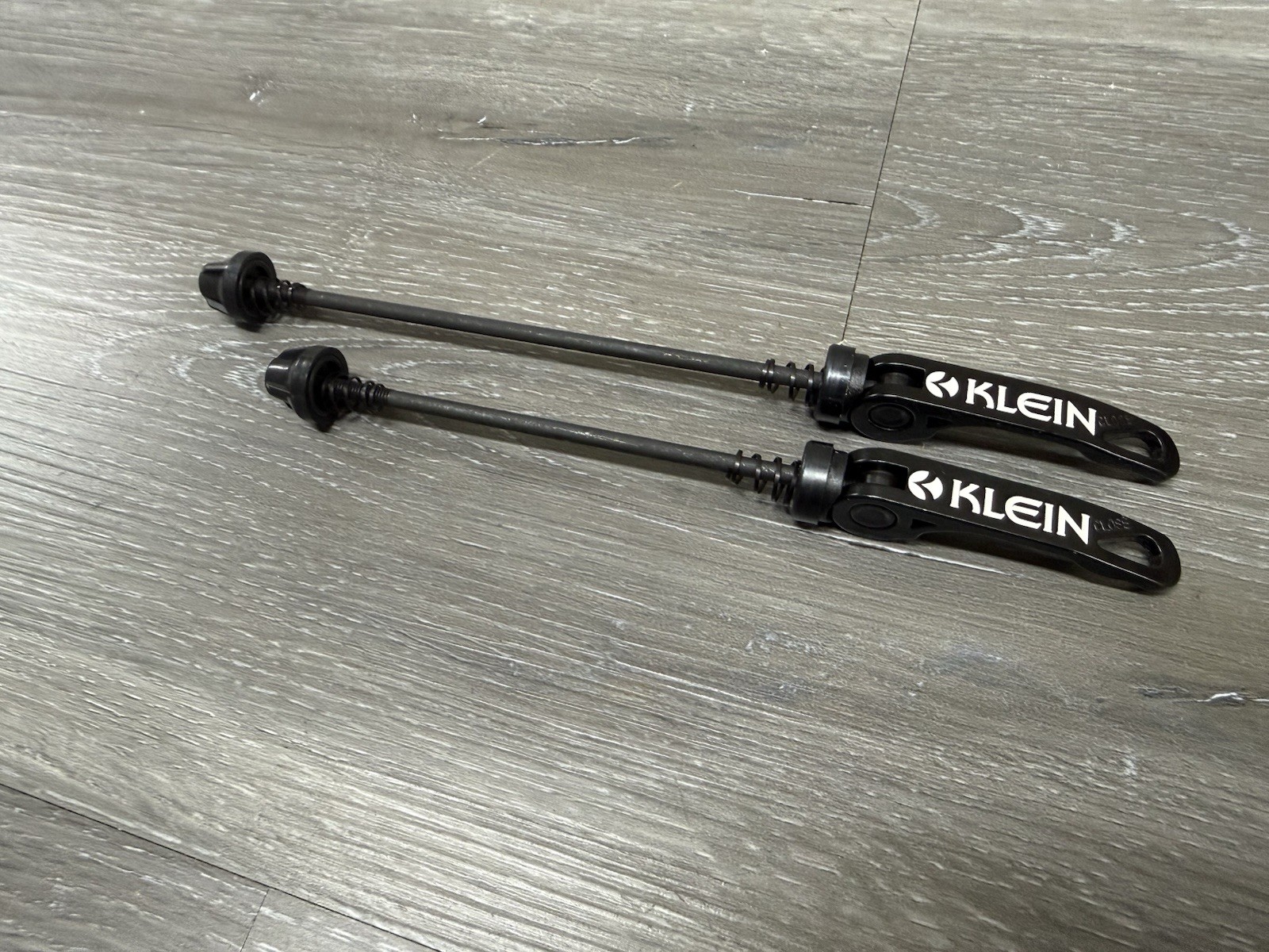 Klein Repop Ano Black Bicycle Quick Release Skewer Set 100 130 / 135