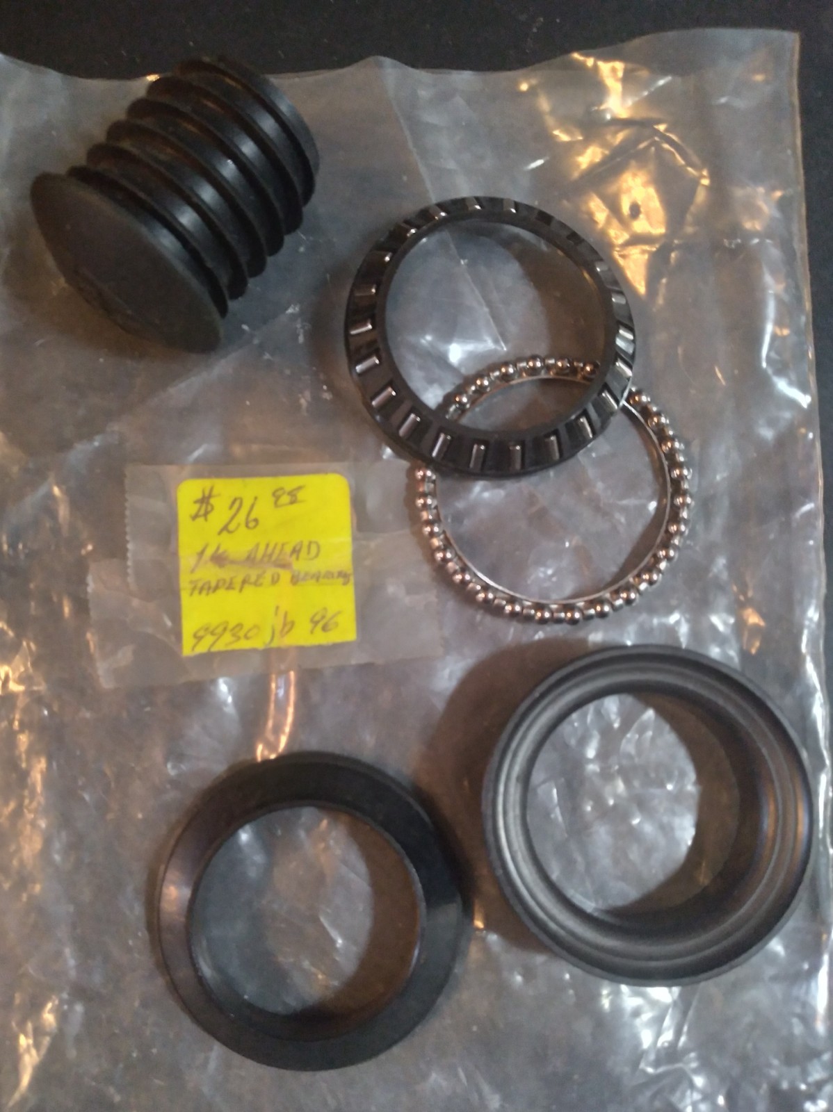 NOS YST Bicycle Headset Lot – 541 Black 1-1/8″ Threadless/ Tapered Bearing Lot