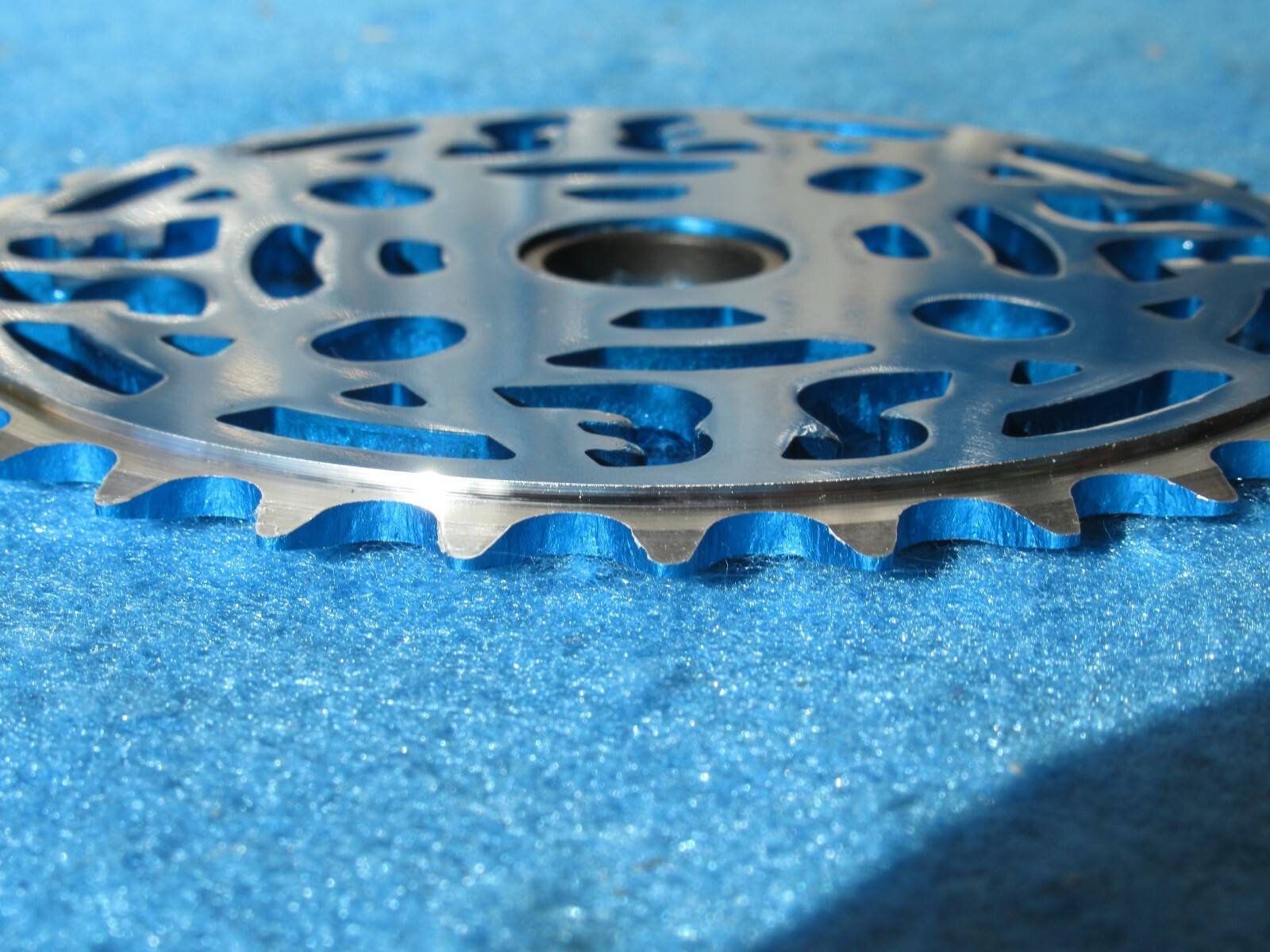 SE BMX Painted Blue 33T Chainring w/Adapter for 1/2″ x 1/8″ Chains – New