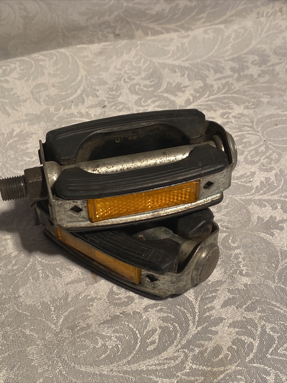 Schwinn approved U 30 black rubber bicycle bow pedals