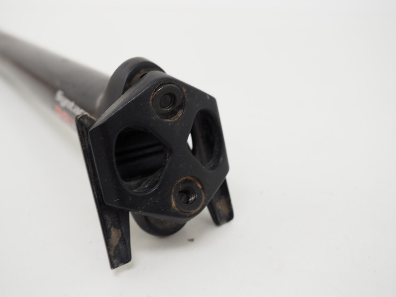 Syntace P6 Carbon Seatpost 31.6mm Diameter 390mm Length Black 2 Bolt