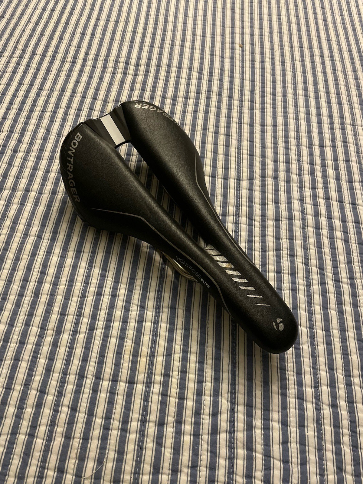 Bontrager Montrose Elite 138 Saddle Hollow Trek Seat Cut Out Cutaway