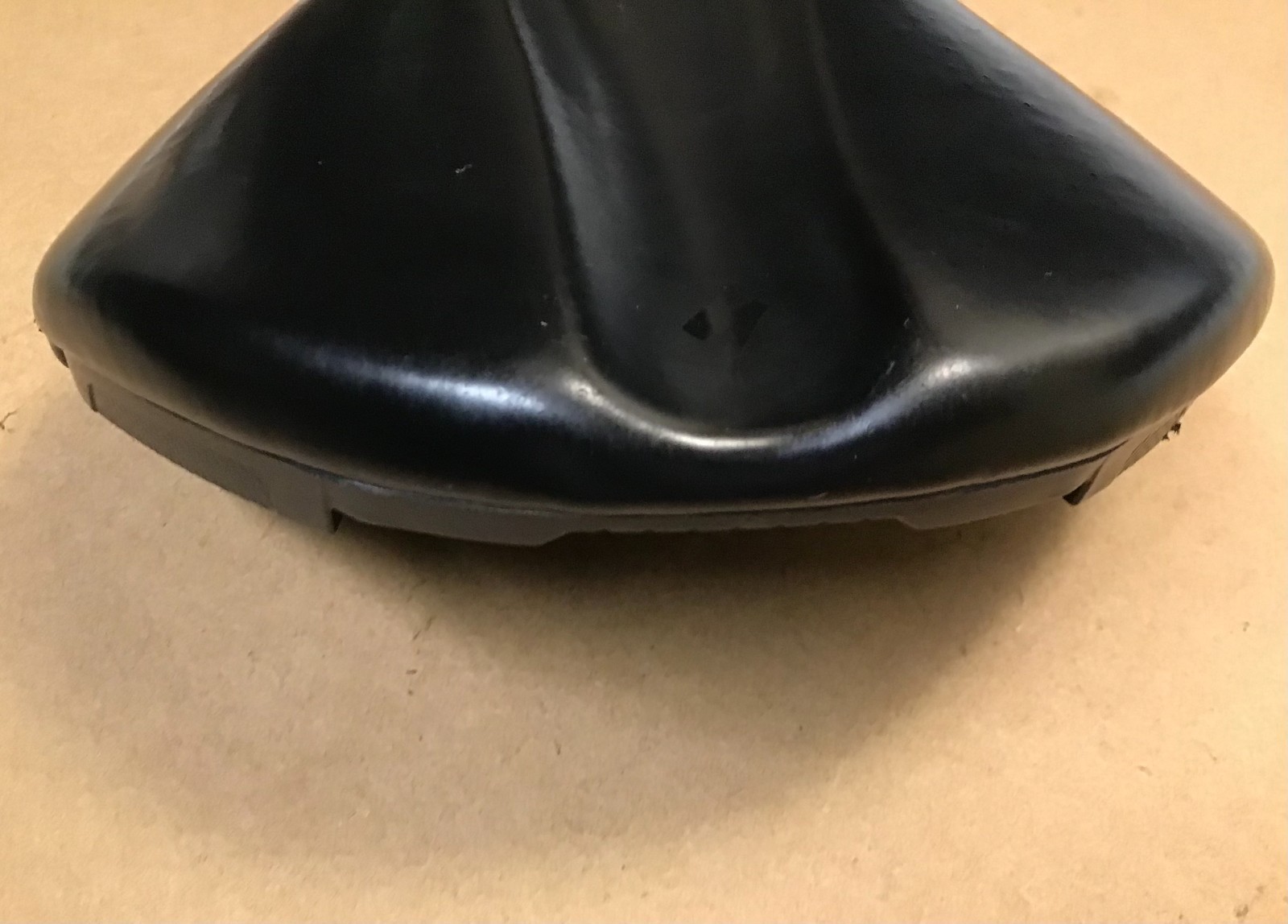 Specialized Myth Women’s Mountain Bike Saddle 155mm Black