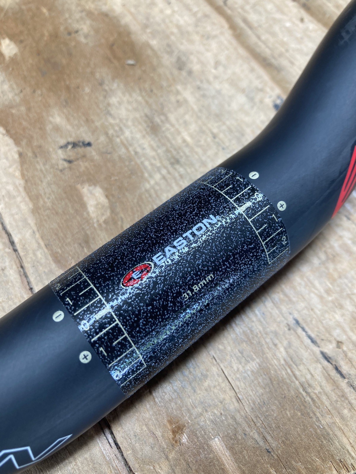 Easton EC90 SL carbon fiber riser handlebar 31.8 mm 765 mm long taperwall mtb