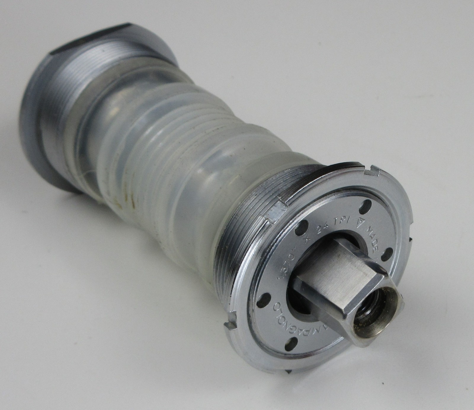 Campagnolo Record Bottom Bracket English Threaded 68-SSb x 111mm NOS!