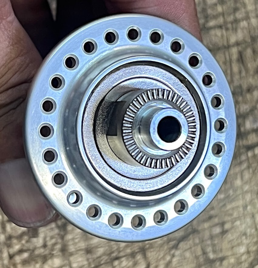 EDCO Competition Front Hub 48 Hole 100mm, Made in Switzerland. NOS / NEW Vintage