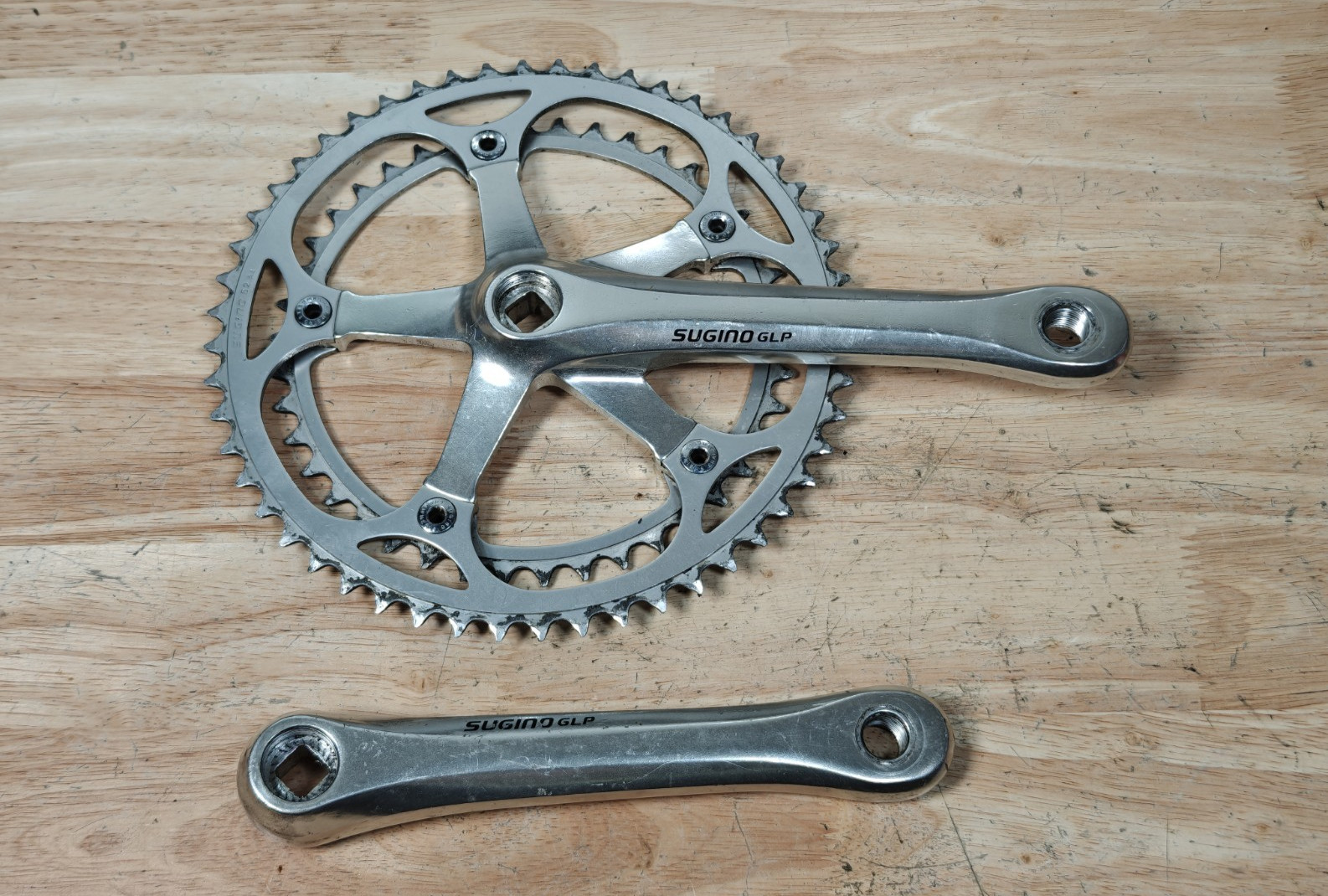 Vintage Sugino GLP Crankset JIS Taper 170mm 52/42 tooth chainrings