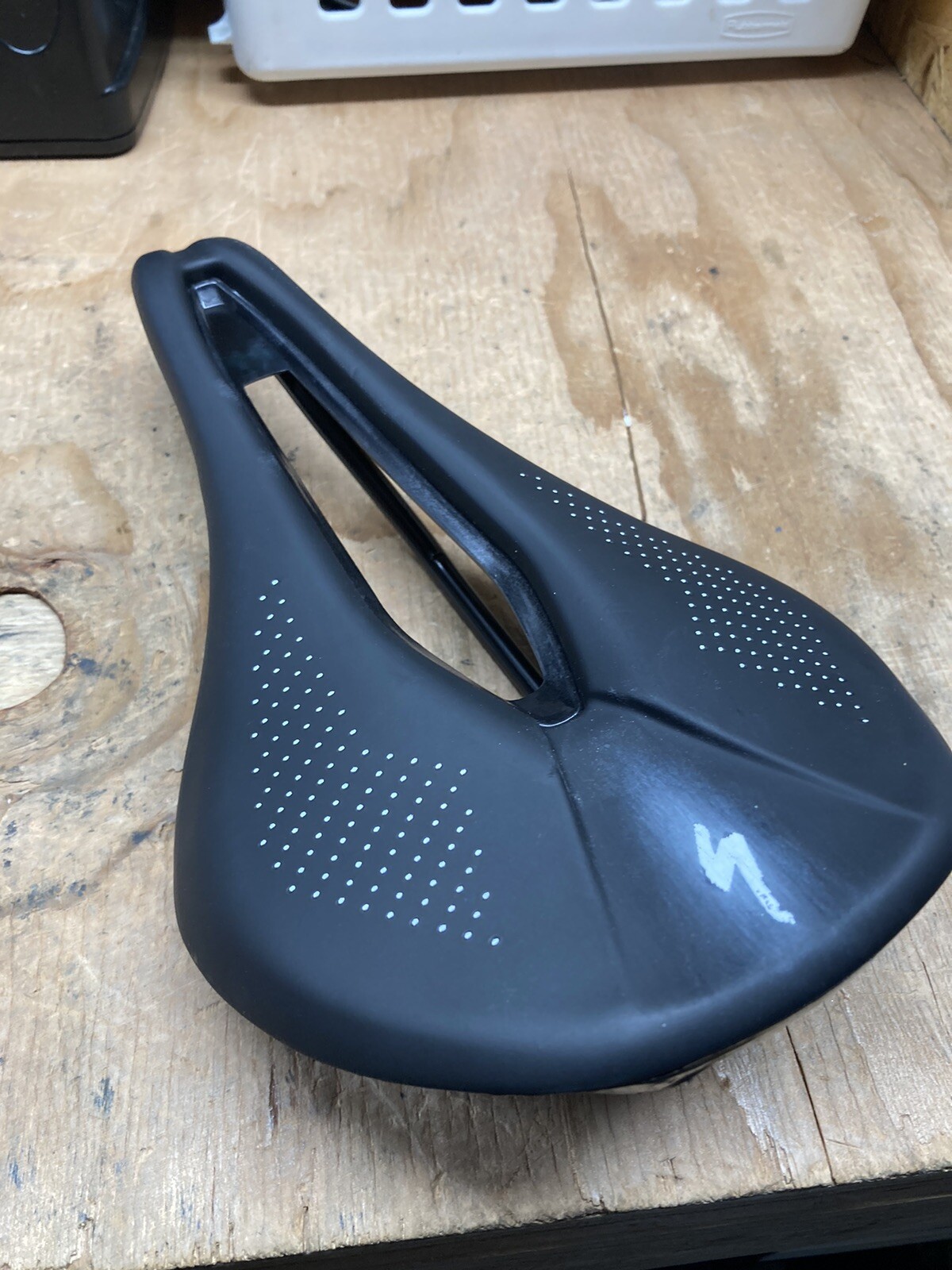 Specialized Power Comp saddle 143 body geometry road bike seat