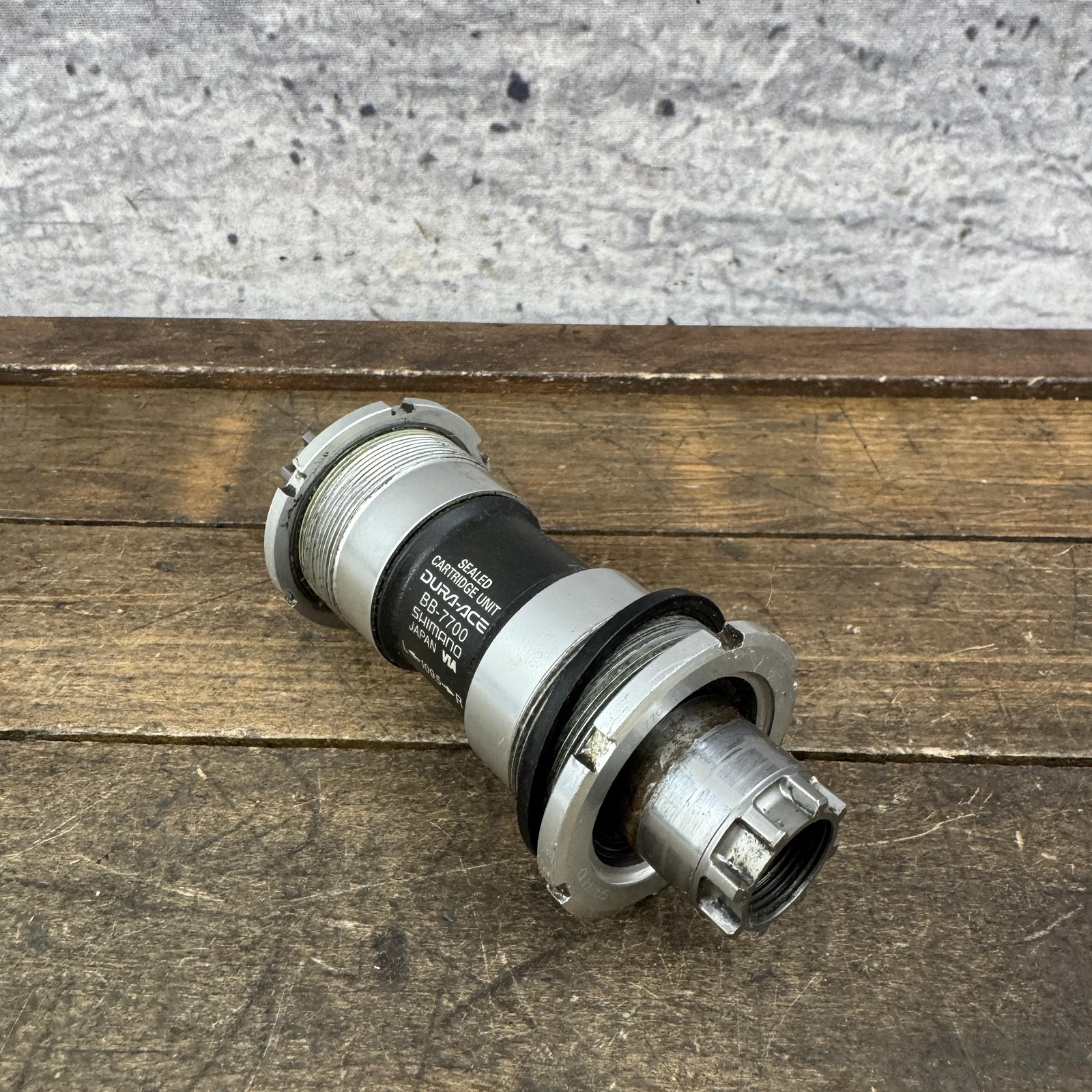 Vintage Shimano Dura-Ace BB-7700 Bottom Bracket OCTALINK 68mm BSA 109.5mm V1