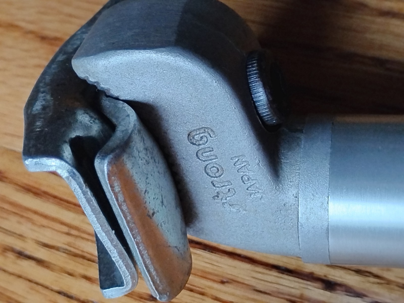 Vintage 1980’s STRONG Seatpost 26.8mm, 200mm, Made in Japan