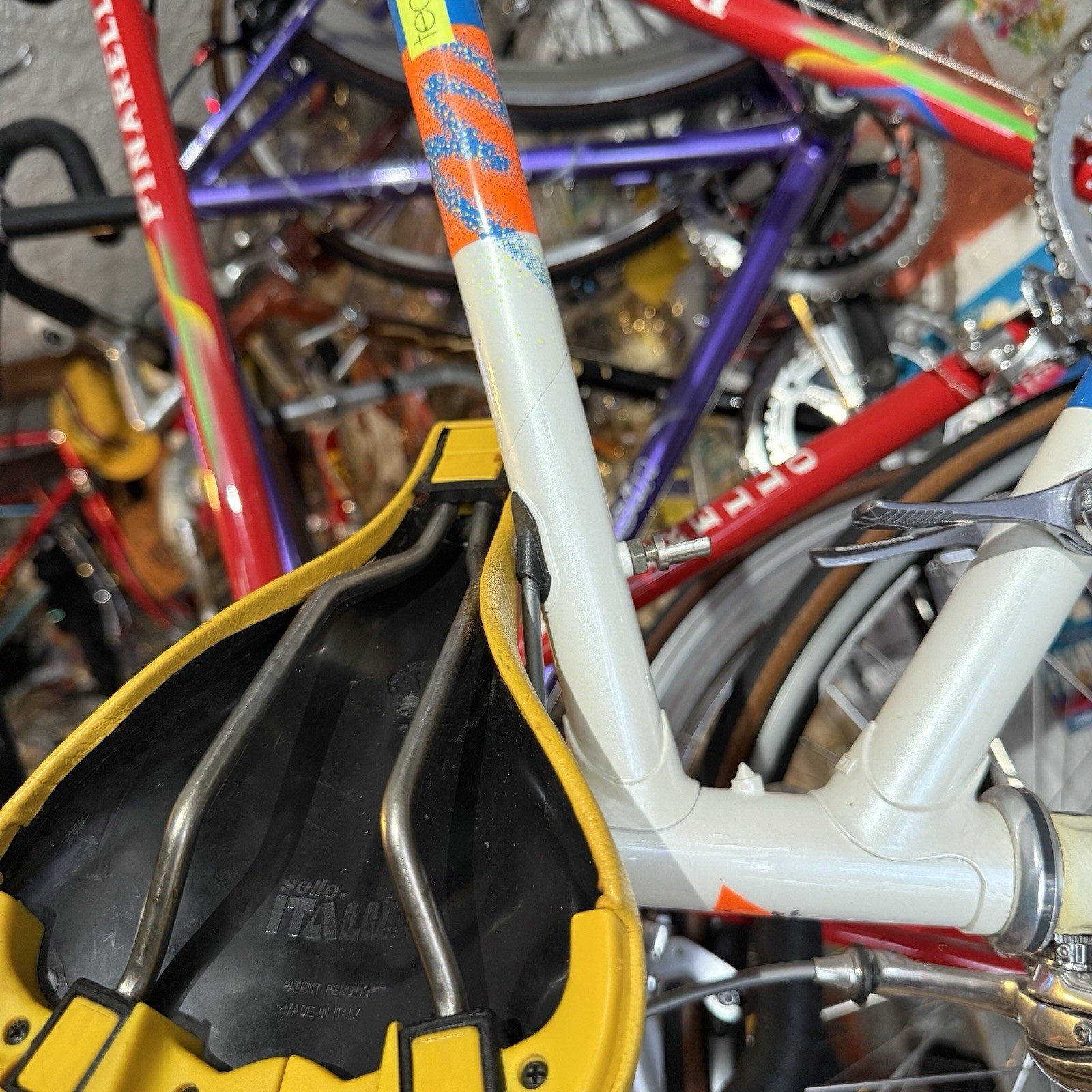 VINTAGE 1980’s / 90’s SELLE ITALIA TURBOMATIC SADDLE RARE TITANIUM RAILS YELLOW