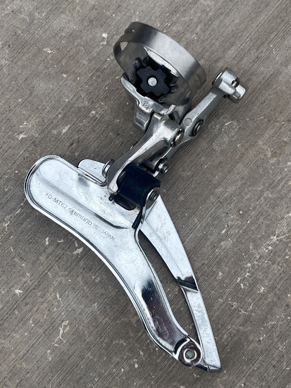 Shimano Deore FD-MT62 Triple Front Derailleur | 31.8 mm / EXC / Made in Japan