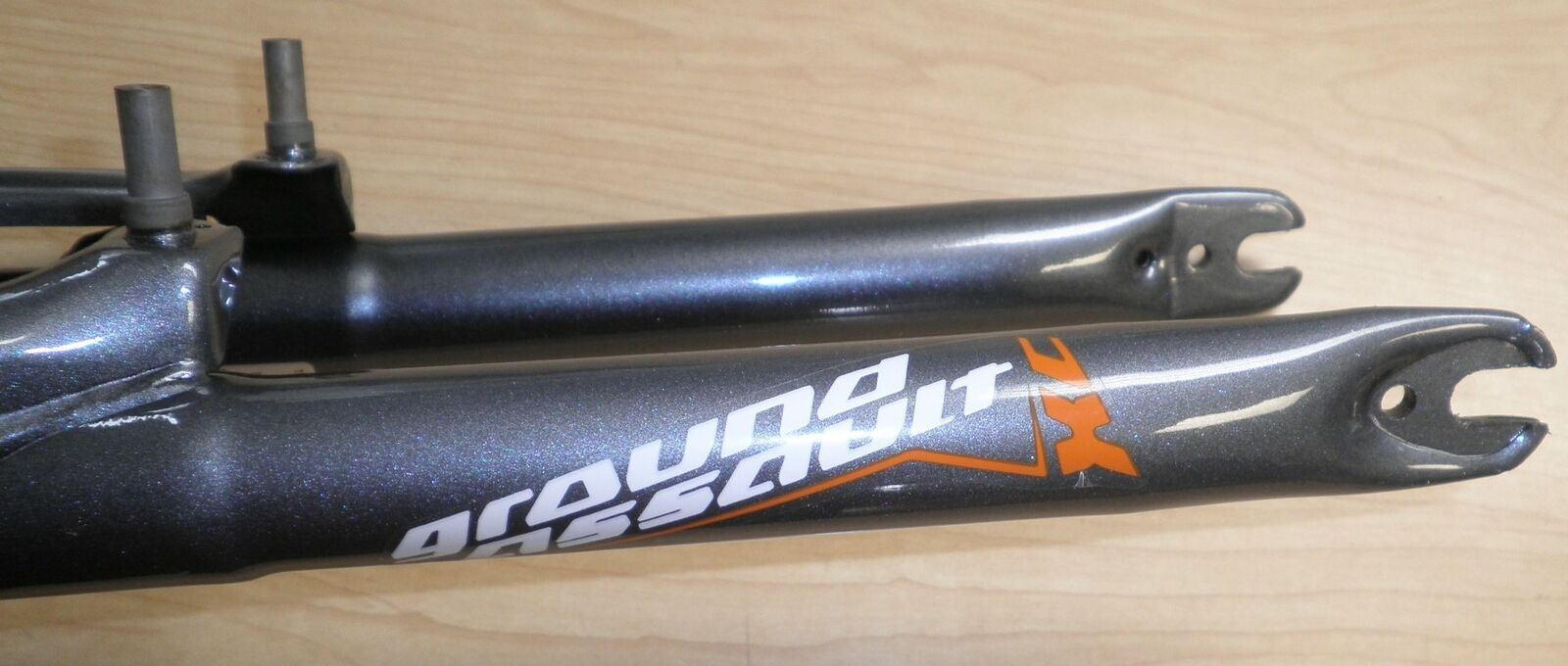 GROUND ASSAULT 24″ METALLIC GRAY BICYCLE SUSPENSION FORK BIKE PARTS 728