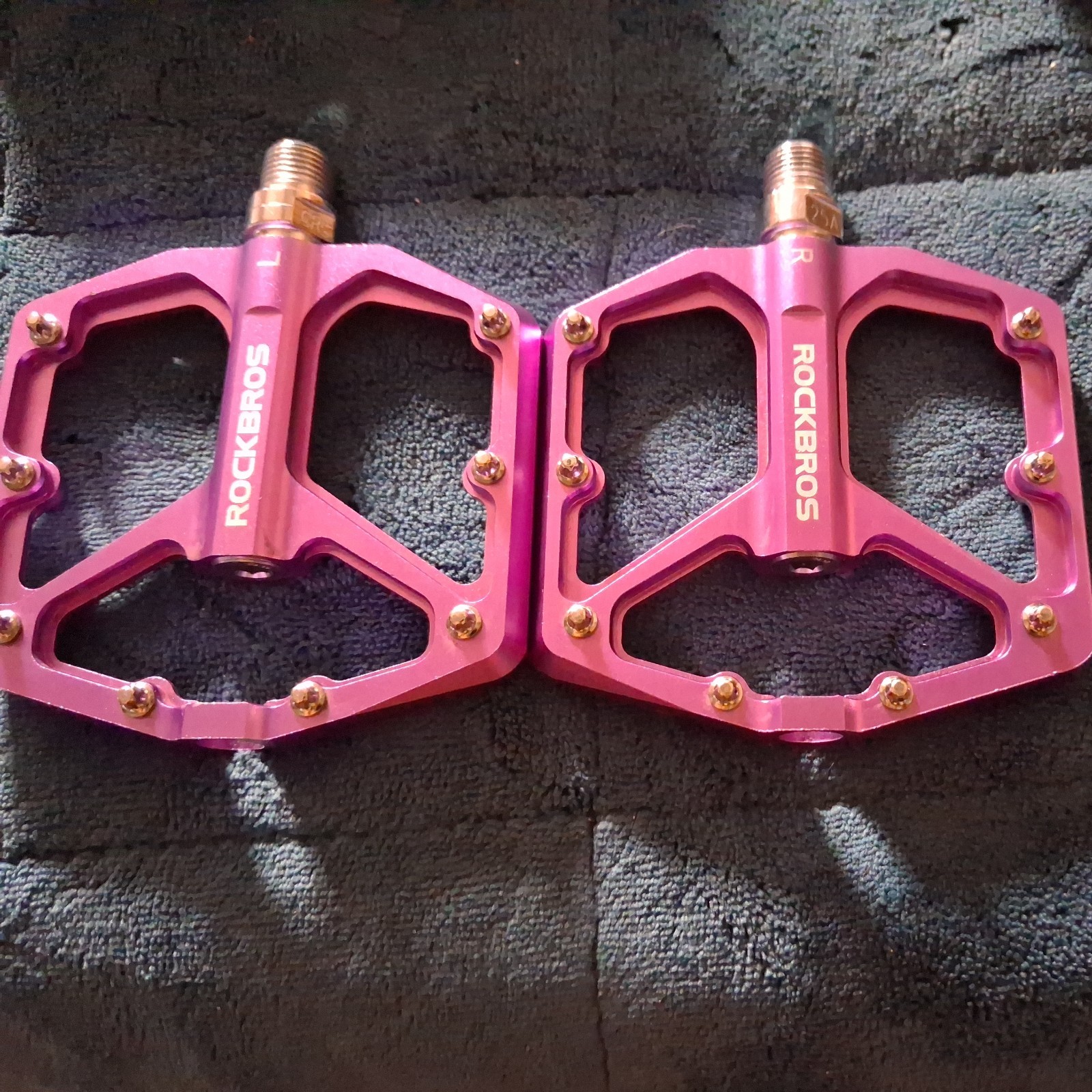 ROCKBROS MTB Bike Pedals 9/16» 3 Sealed Bearings Non-slip Flat/Platform Pedals