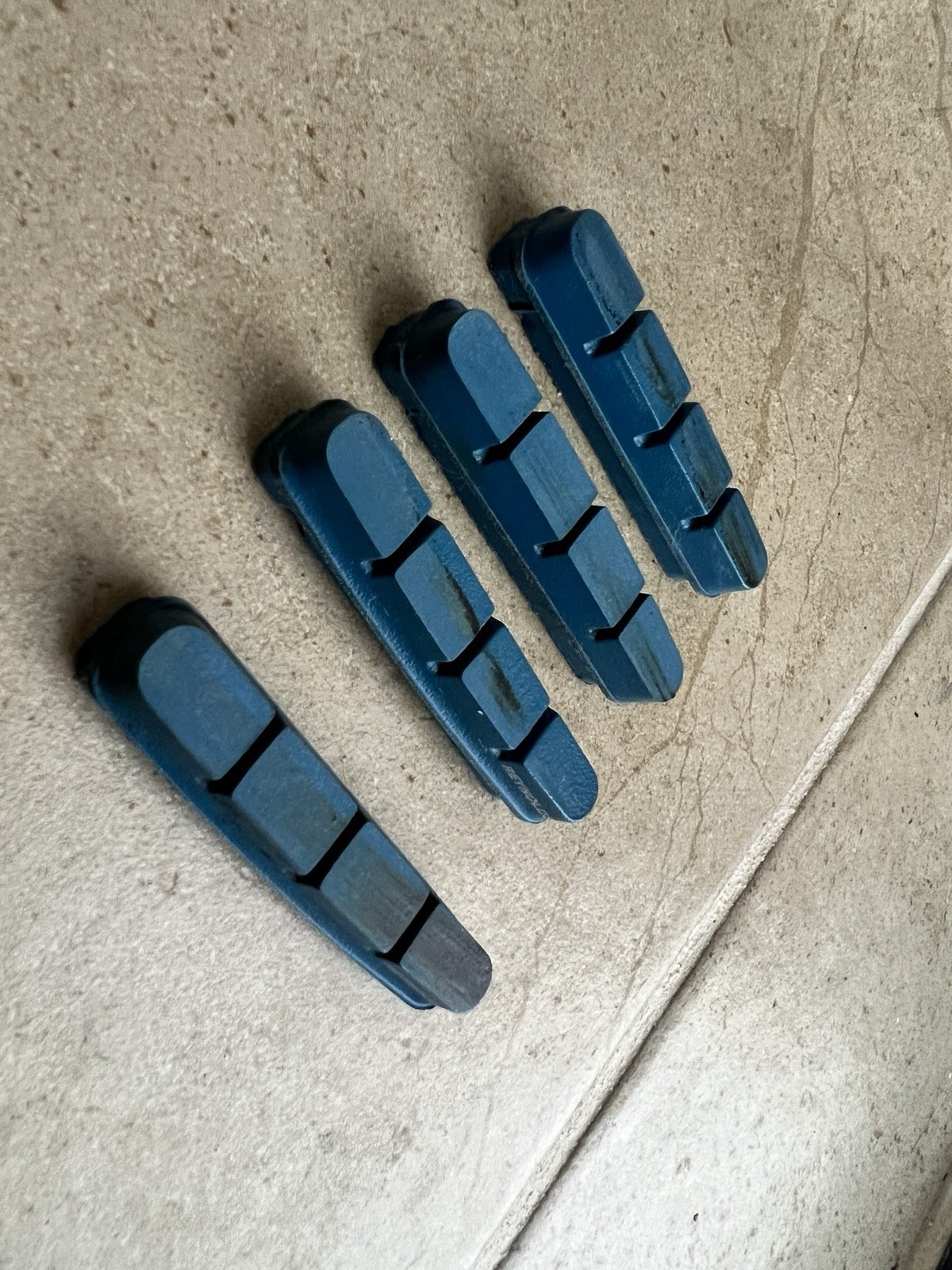 Reynolds Cryo-Blue brake pad insert Set Shimano SRAM for Carbon Rim Road Bike