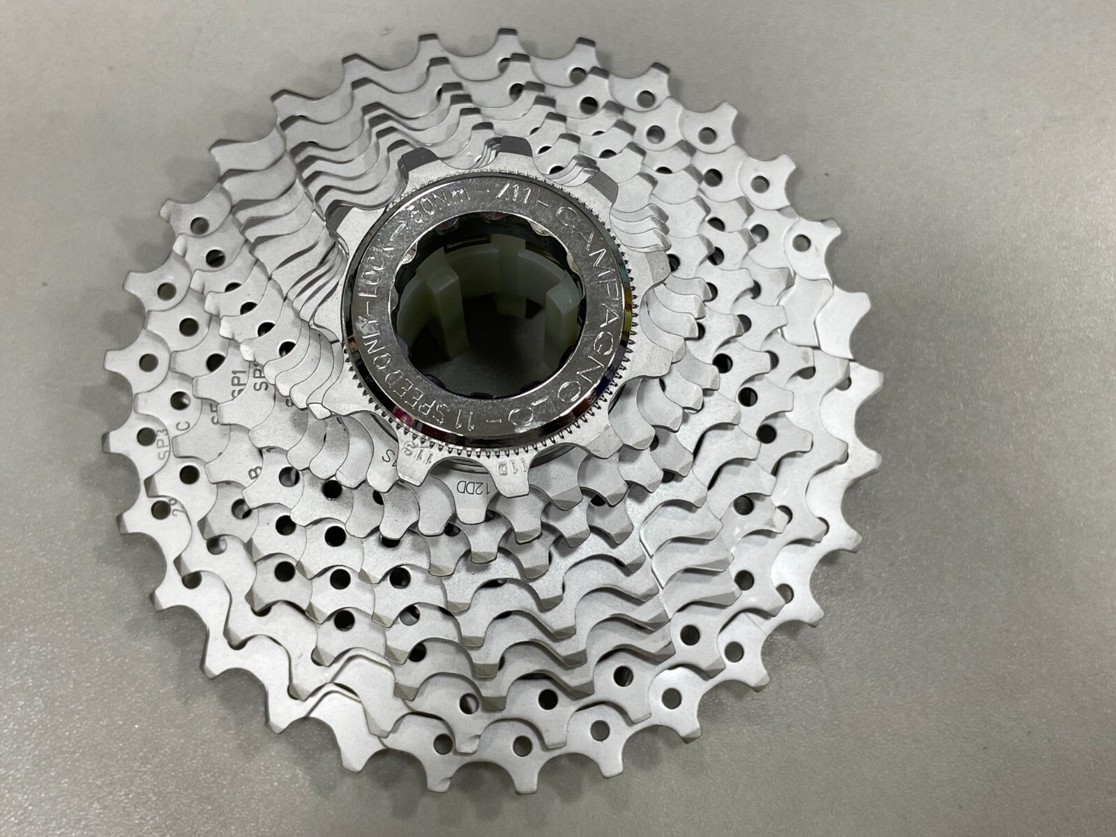 Campagnolo 11-Speed Road Cassette Sprocket (11-25T/27T/29T/32T , 12-27T)